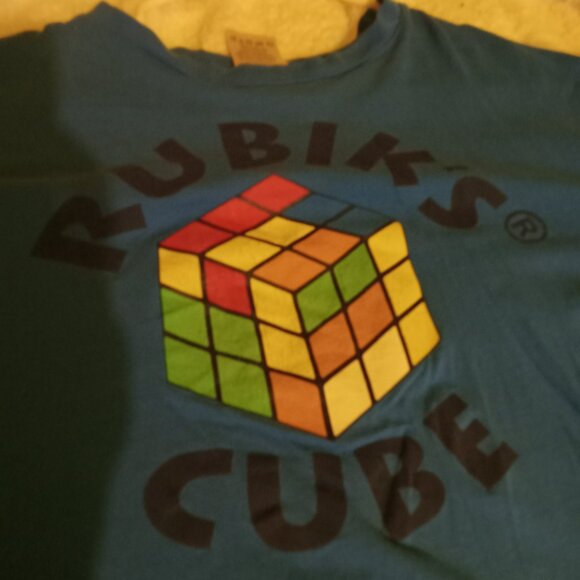 Vintage Rubik's Cube Shirt XXL Barely Worn - Picture 2 of 4